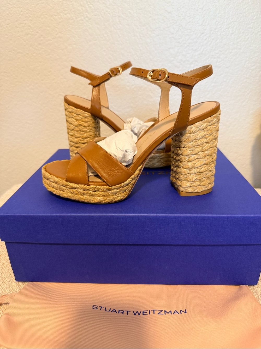 Stuart Weitzman Dayna Platform Sandal in Macchiato/Natural with braided raffia